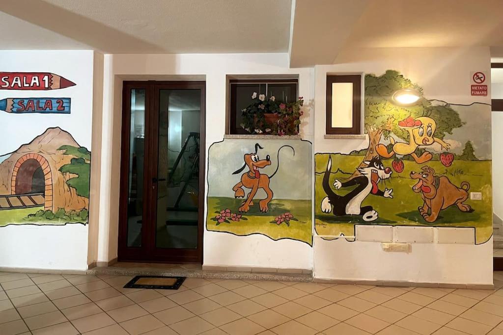 Looney Tunes Home オルビア エクステリア 写真